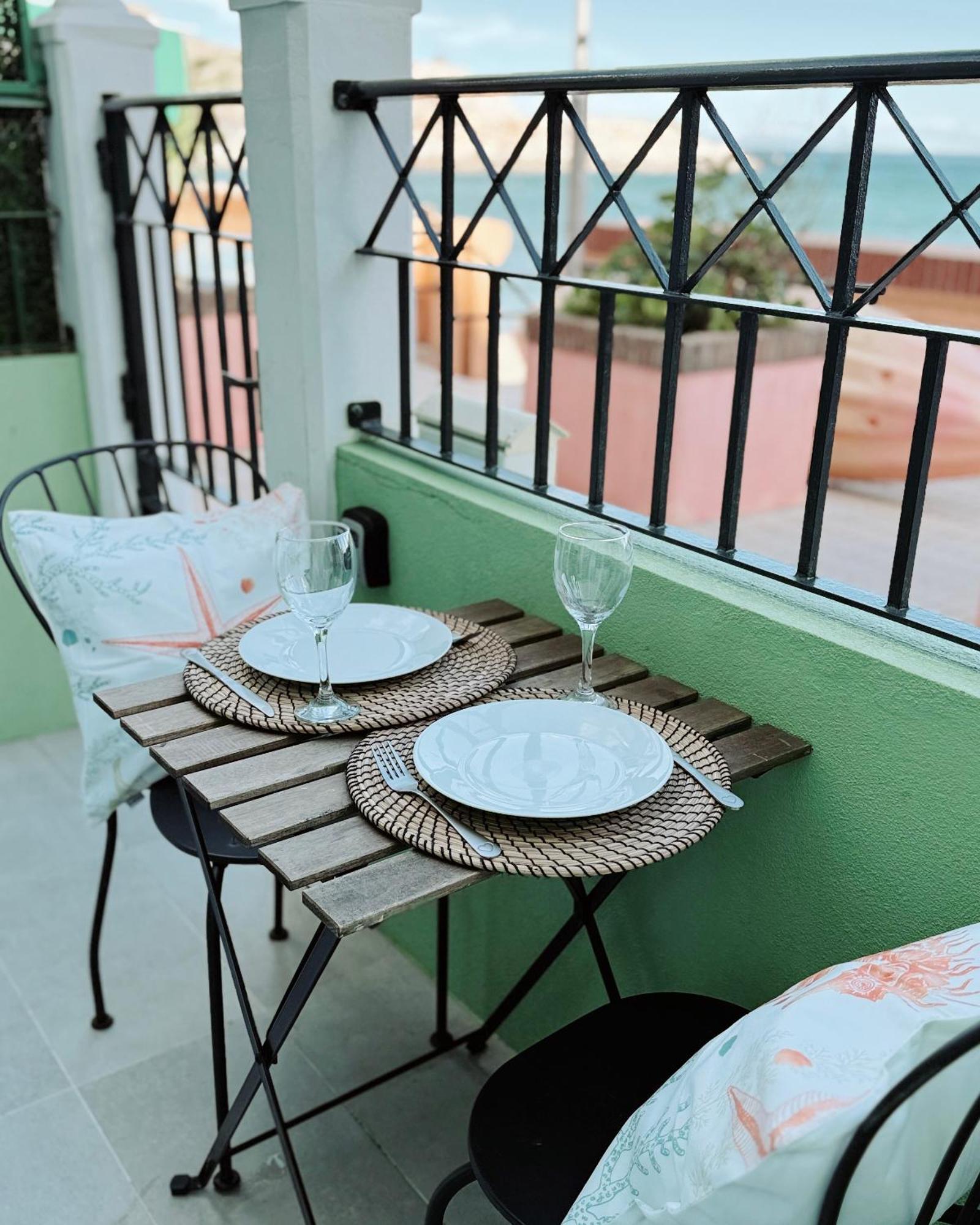 Unique Waterfront Duplex On The Mediterranean - Caleta, Catalan Bay Gibilterra Esterno foto