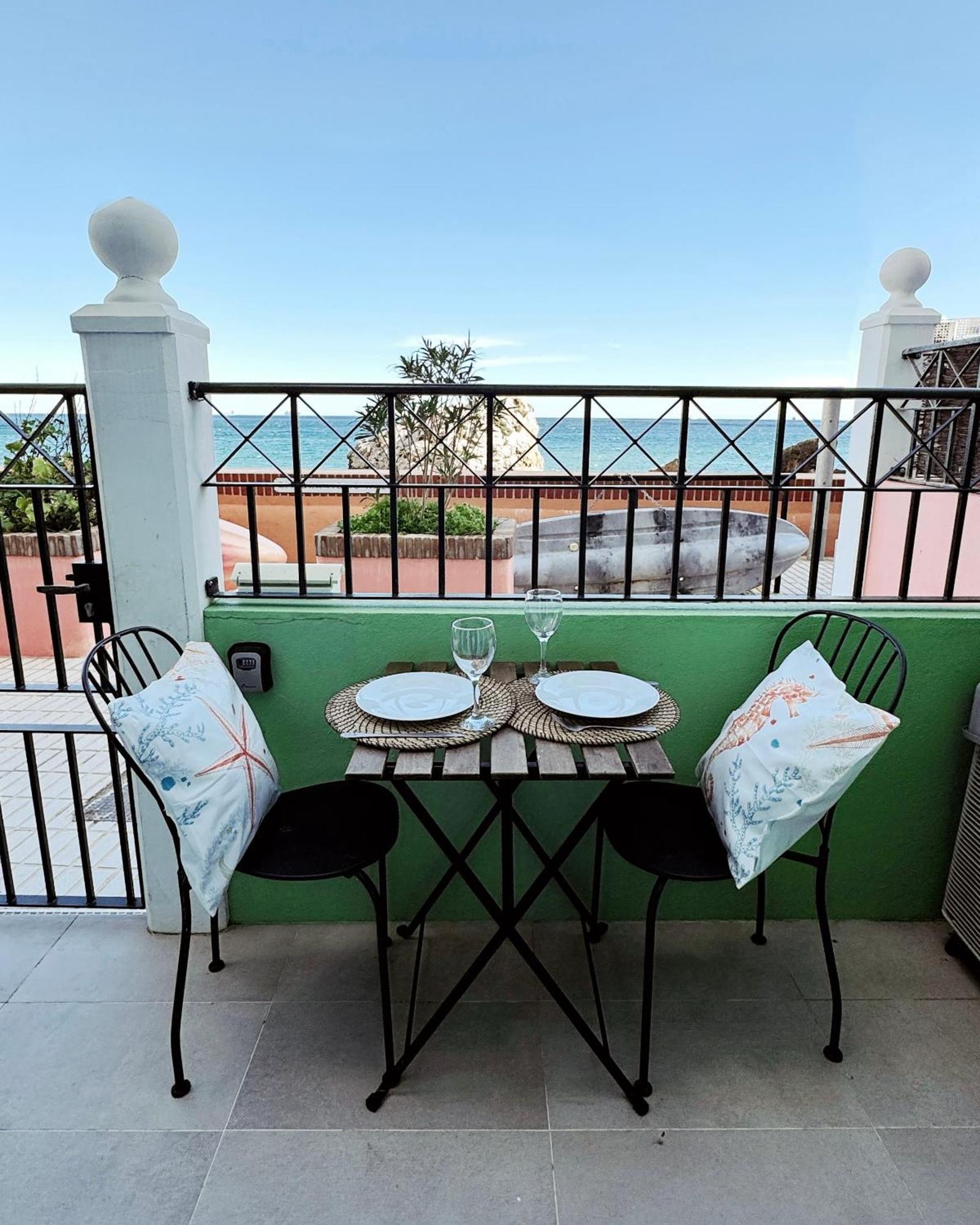 Unique Waterfront Duplex On The Mediterranean - Caleta, Catalan Bay Gibilterra Esterno foto